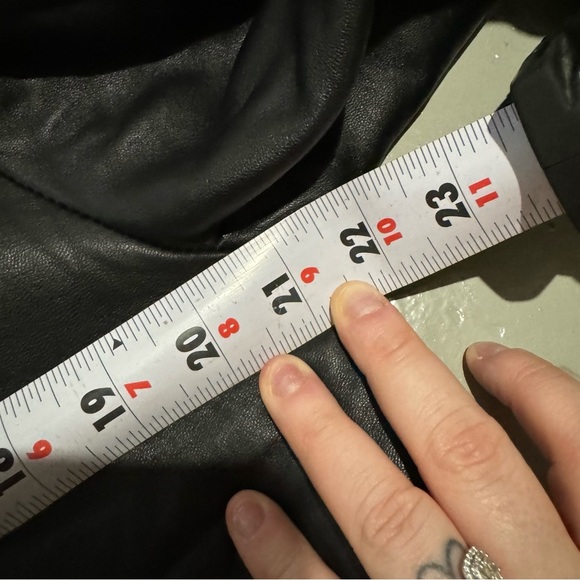 Women’s Covington Brand Vintage Black Real Leather Zip Up Jacket Size L 14-16 - Picture 13 of 16